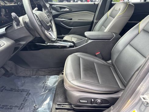 Used 2025 Chevrolet Trax ACTIV w/ Driver Confidence Package FWD image 10