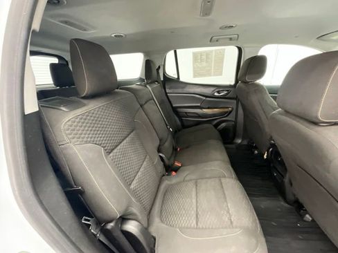 Used 2018 GMC Acadia SLE AWD/4WD image 15