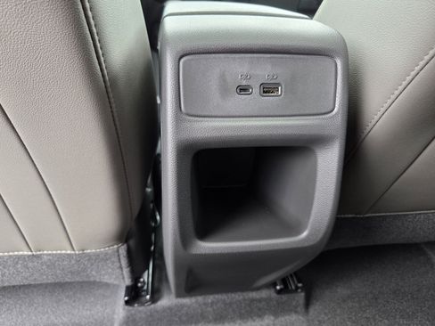 New 2026 Chevrolet Trax ACTIV w/ Sunroof Package FWD image 10