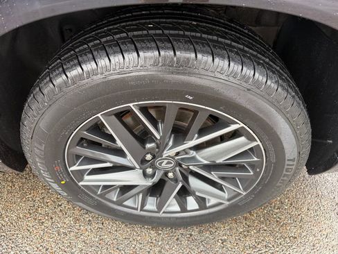 Used 2024 Lexus TX 350 AWD w/ Captains Chair Package image 11