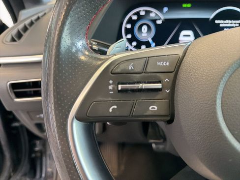 Used 2020 Hyundai Sonata SEL Plus w/ Tech Package image 16