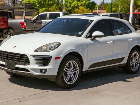 Used 2017 Porsche Macan AWD/4WD image 8