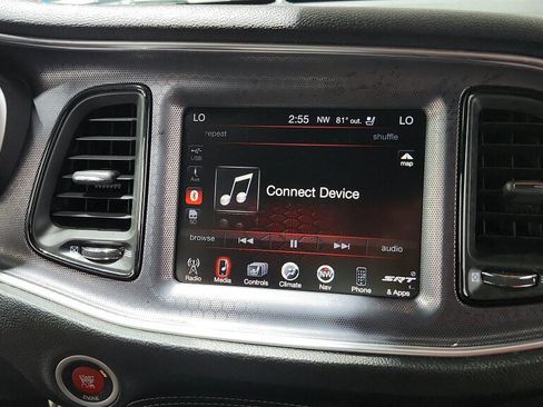 Used 2015 Dodge Challenger SRT w/ Technology Group RWD image 33