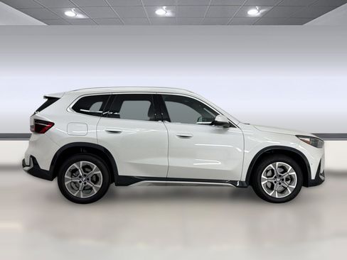 Used 2025 BMW X1 xDrive28i AWD/4WD image 8
