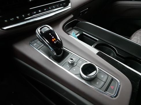 Certified 2023 Cadillac Escalade Sport Platinum image 24