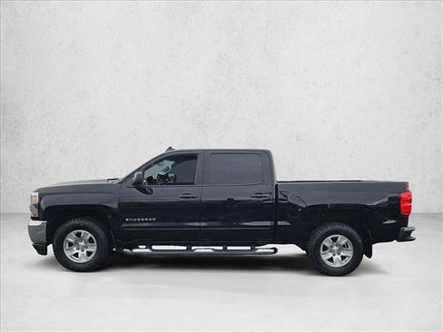Used 2018 Chevrolet Silverado 1500 LT w/ All Star Edition image 9