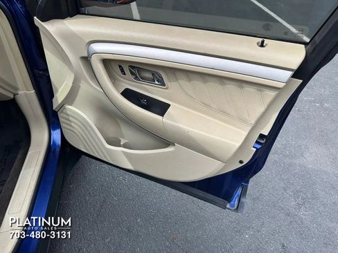 Used 2013 Ford Taurus SE image 12
