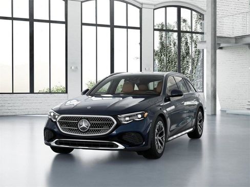 New 2026 Mercedes-Benz E 450 4MATIC All-Terrain Wagon image 41