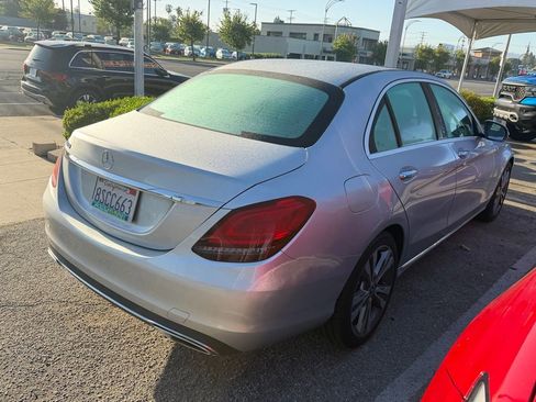 Used 2020 Mercedes-Benz C 300 Sedan image 4