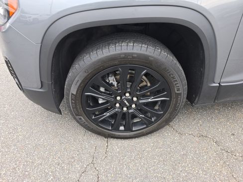 Used 2022 GMC Acadia SLE w/ Driver Convenience Package AWD/4WD image 12