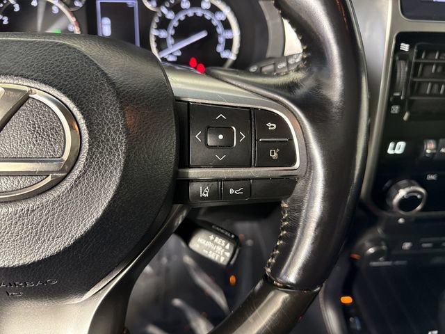 Certified 2022 Lexus GX 460 Premium w/ Premium Plus Package AWD/4WD image 15