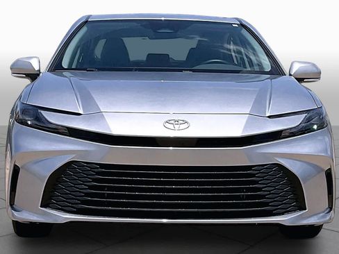 New 2026 Toyota Camry LE w/ Convenience Package FWD image 3