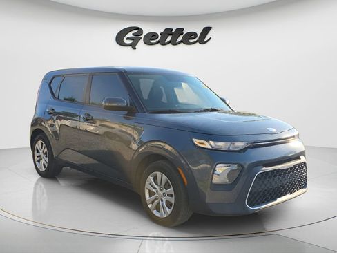 Used 2020 Kia Soul LX FWD image 3