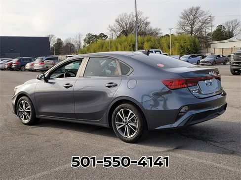 Used 2022 Kia Forte LXS w/ LXS Technology Package image 3