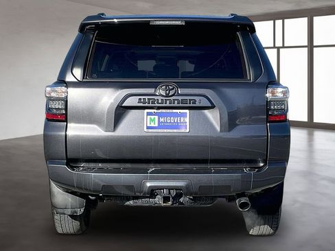 Used 2023 Toyota 4Runner SR5 Premium w/ Moonroof Package AWD/4WD image 5