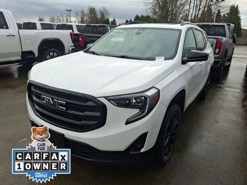 Used 2021 GMC Terrain SLT w/ Infotainment Package II image 1