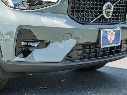 New 2026 Volvo XC40 B5 Plus w/ Protection Package Premier AWD/4WD image 14