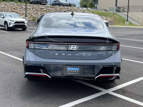 Used 2024 Hyundai Sonata SEL w/ Convenience Package FWD image 3