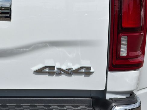 New 2026 RAM 3500 Tradesman AWD/4WD image 7