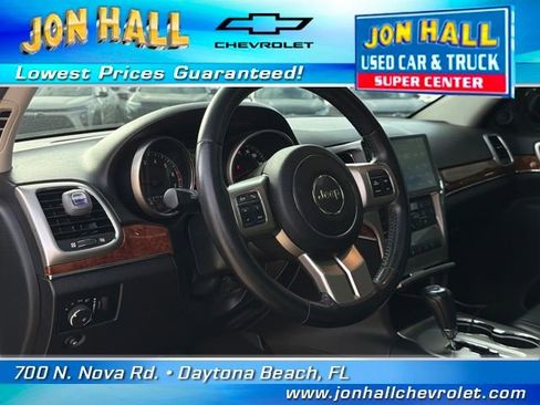 Used 2011 Jeep Grand Cherokee Limited w/ Luxury Group II image 22