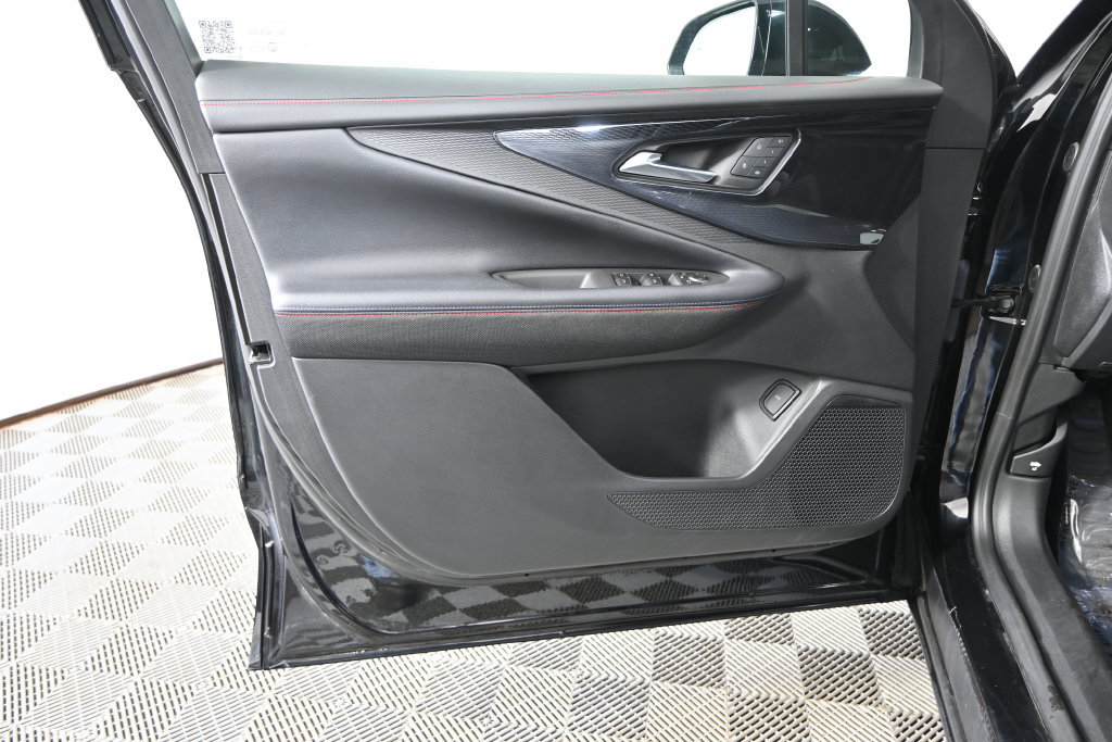 Used 2024 Chevrolet Blazer EV RS AWD/4WD image 19