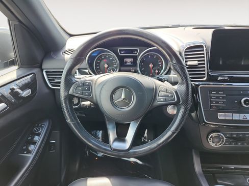 Used 2018 Mercedes-Benz GLS 450 4MATIC image 12
