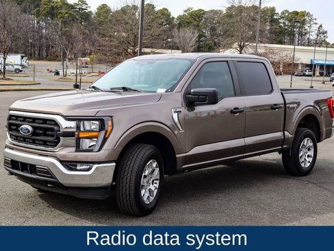 Used 2023 Ford F150 XLT image 3