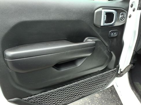 Used 2021 Jeep Wrangler Unlimited Sport AWD/4WD image 11