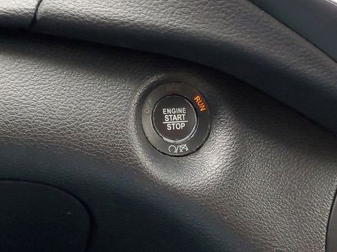 Used 2020 Jeep Cherokee Trailhawk w/ Cold Weather Group image 21