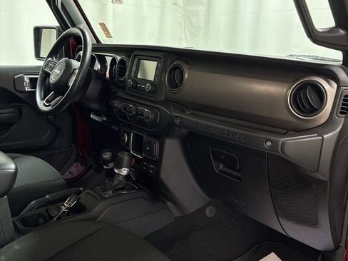 Used 2021 Jeep Wrangler Unlimited Sport AWD/4WD image 27