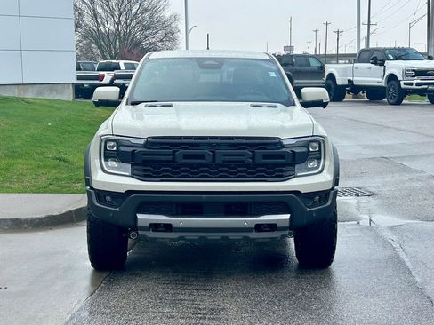 Used 2025 Ford Ranger Raptor image 8