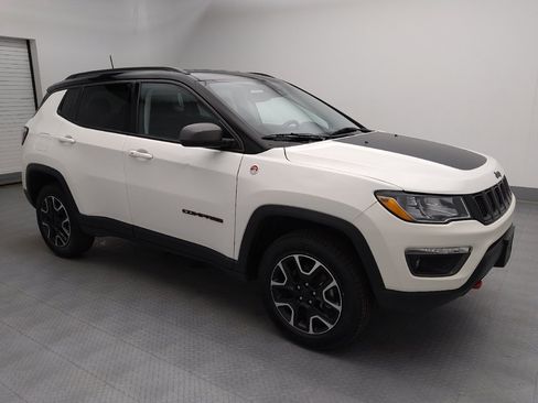Used 2021 Jeep Compass Trailhawk AWD/4WD image 11