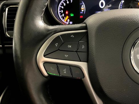 Used 2019 Jeep Grand Cherokee High Altitude AWD/4WD image 12