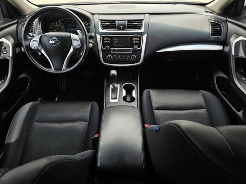 Used 2017 Nissan Altima 2.5 SR FWD image 17