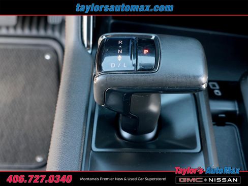 Used 2023 GMC Sierra 1500 AT4 w/ Technology Package image 30