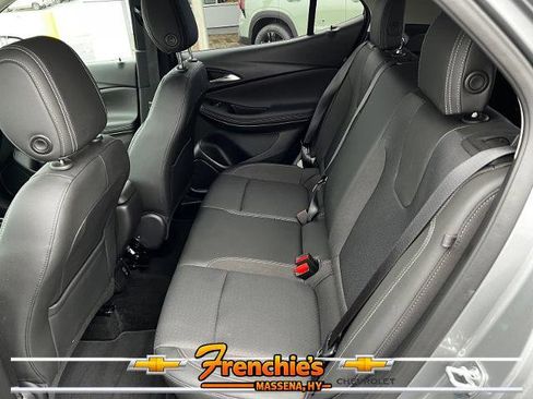 Used 2025 Buick Encore GX Preferred AWD/4WD image 7
