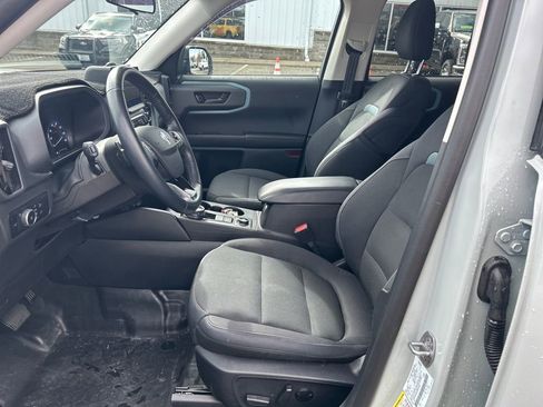 Used 2023 Ford Bronco Sport Badlands image 5