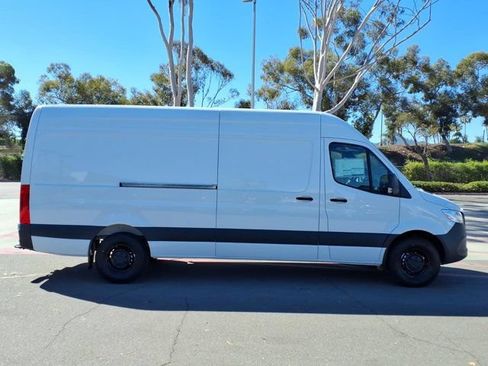 New 2026 Mercedes-Benz Sprinter 2500 image 21