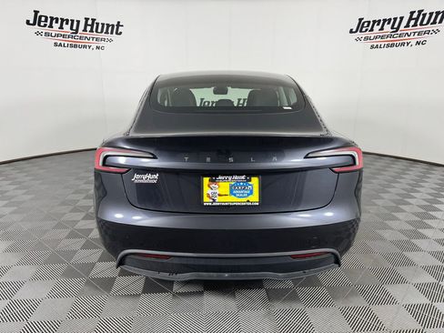 Used 2024 Tesla Model 3 Standard Range RWD image 7