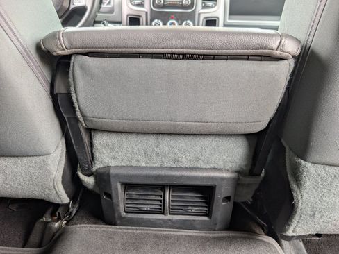 Used 2016 RAM 3500 Tradesman w/ Chrome Appearance Group AWD/4WD image 7