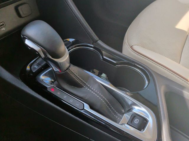 Used 2025 Buick Encore GX Avenir w/ Avenir Convenience Package FWD image 24