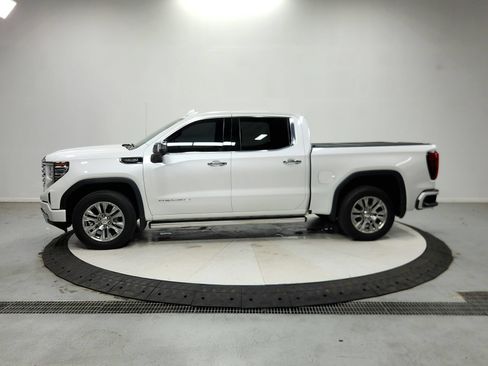Used 2022 GMC Sierra 1500 Denali AWD/4WD image 5