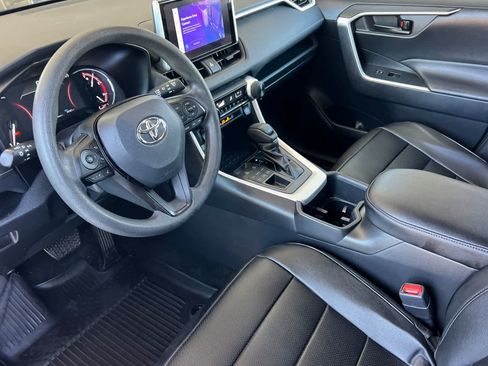 Certified 2024 Toyota RAV4 LE AWD/4WD image 11