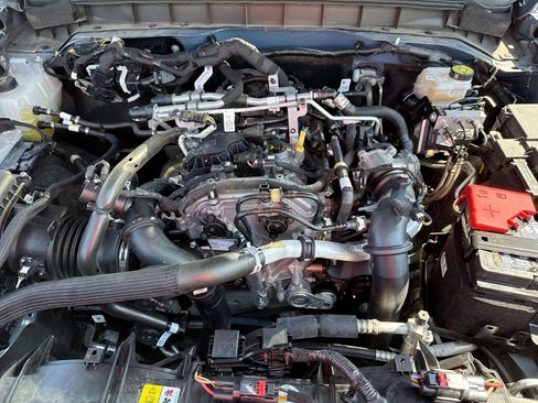 Used 2025 Ford Bronco Big Bend AWD/4WD image 17
