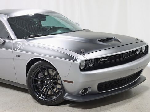 Used 2018 Dodge Challenger T/A image 2