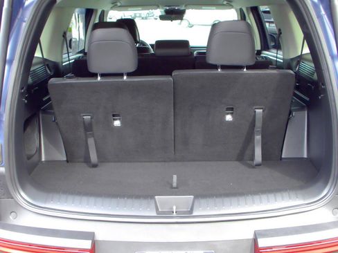 Used 2025 Hyundai Santa Fe SEL AWD/4WD image 28