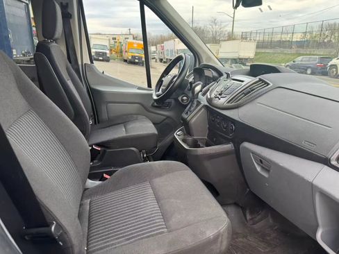 Used 2018 Ford Transit 350 XLT image 14