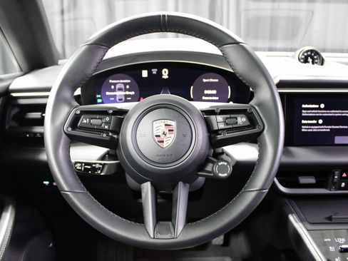 Certified 2024 Porsche Macan 4 Electric image 26