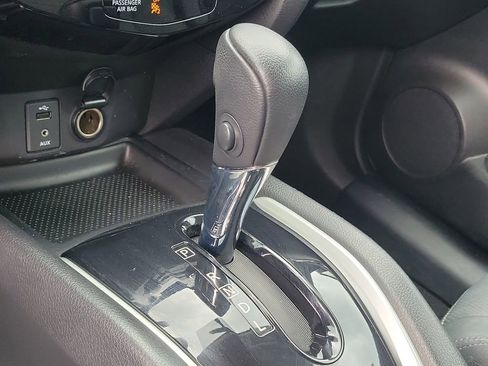 Used 2014 Nissan Rogue SL AWD/4WD image 31