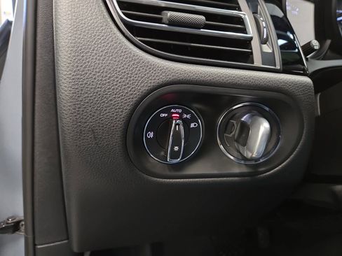 Used 2022 Porsche Macan S image 29